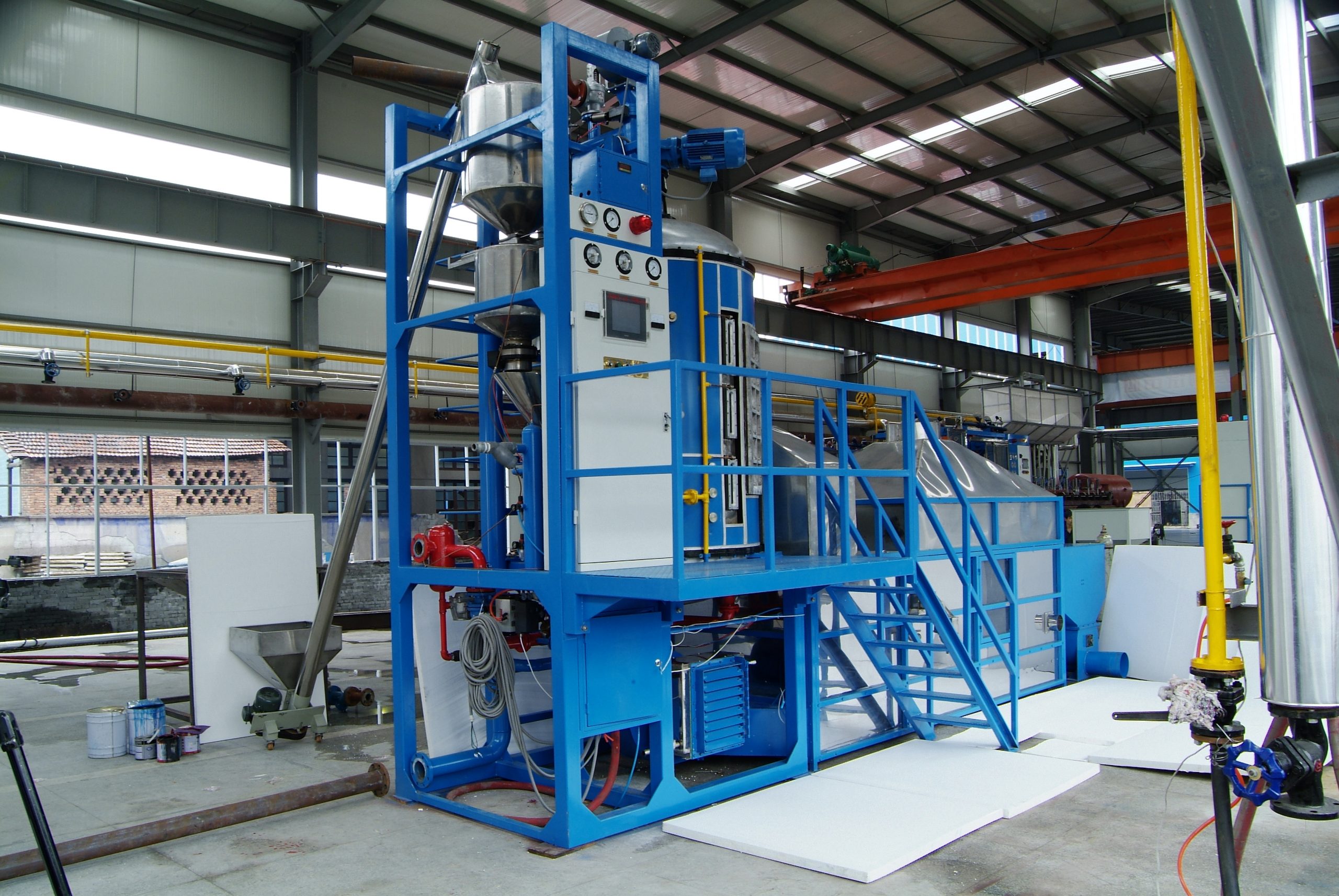 What are the advantages of EPS foam machine